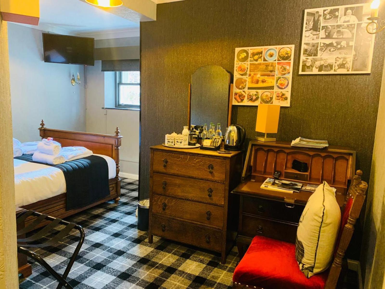 The Old Mill Inn Forres Zimmer foto